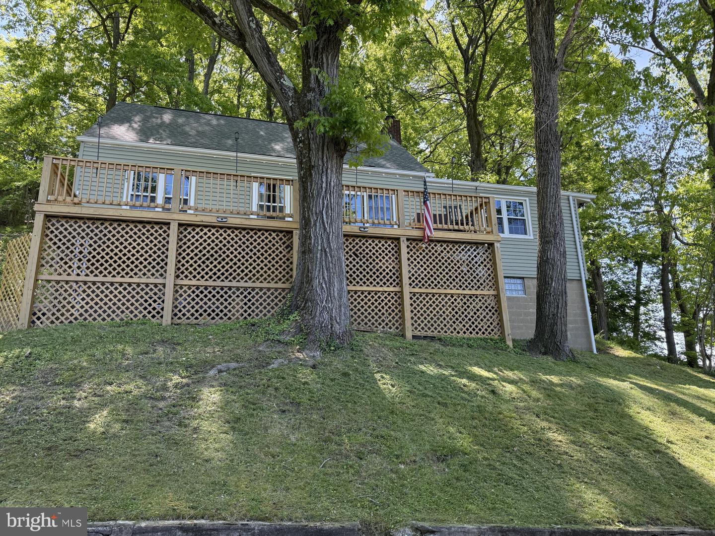 32 Fairfax Drive