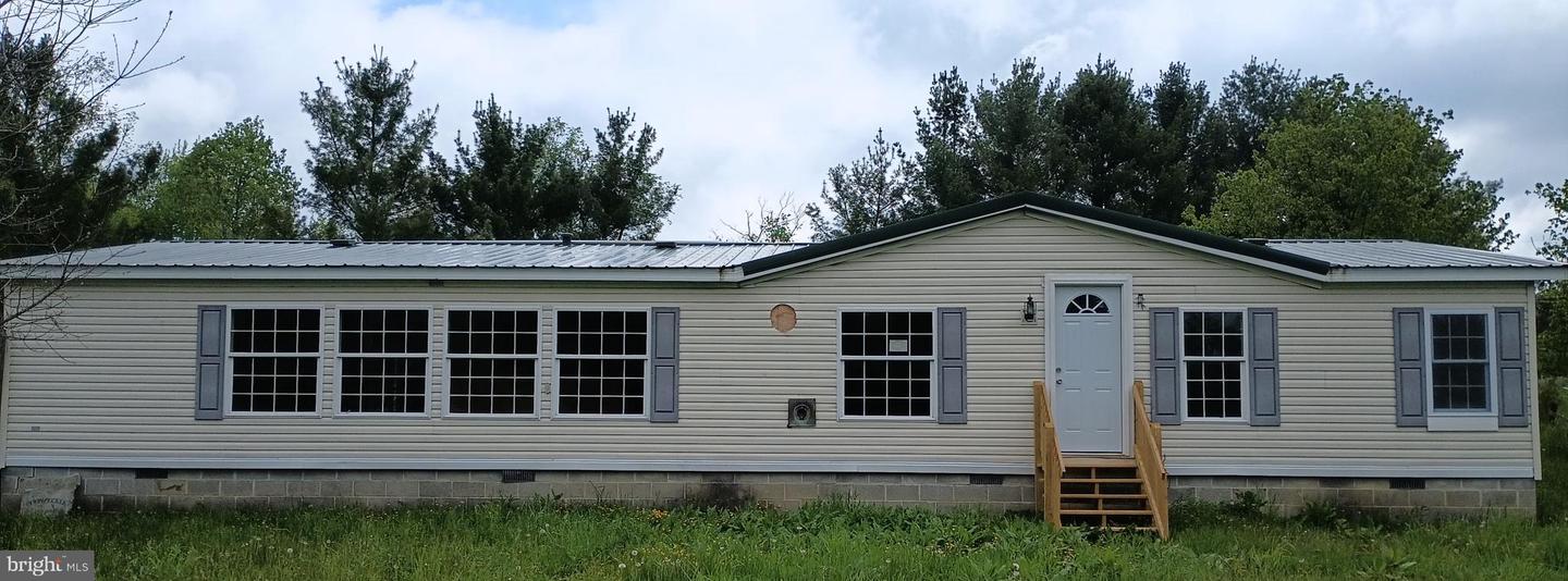112 Old Grade Road, Terra Alta