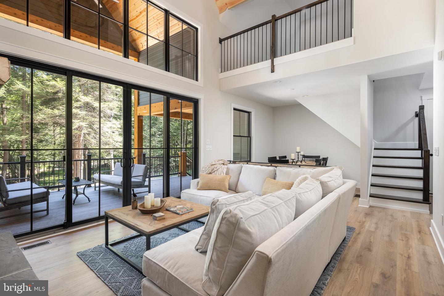 653 Watersound Trace, Bruceton Mills