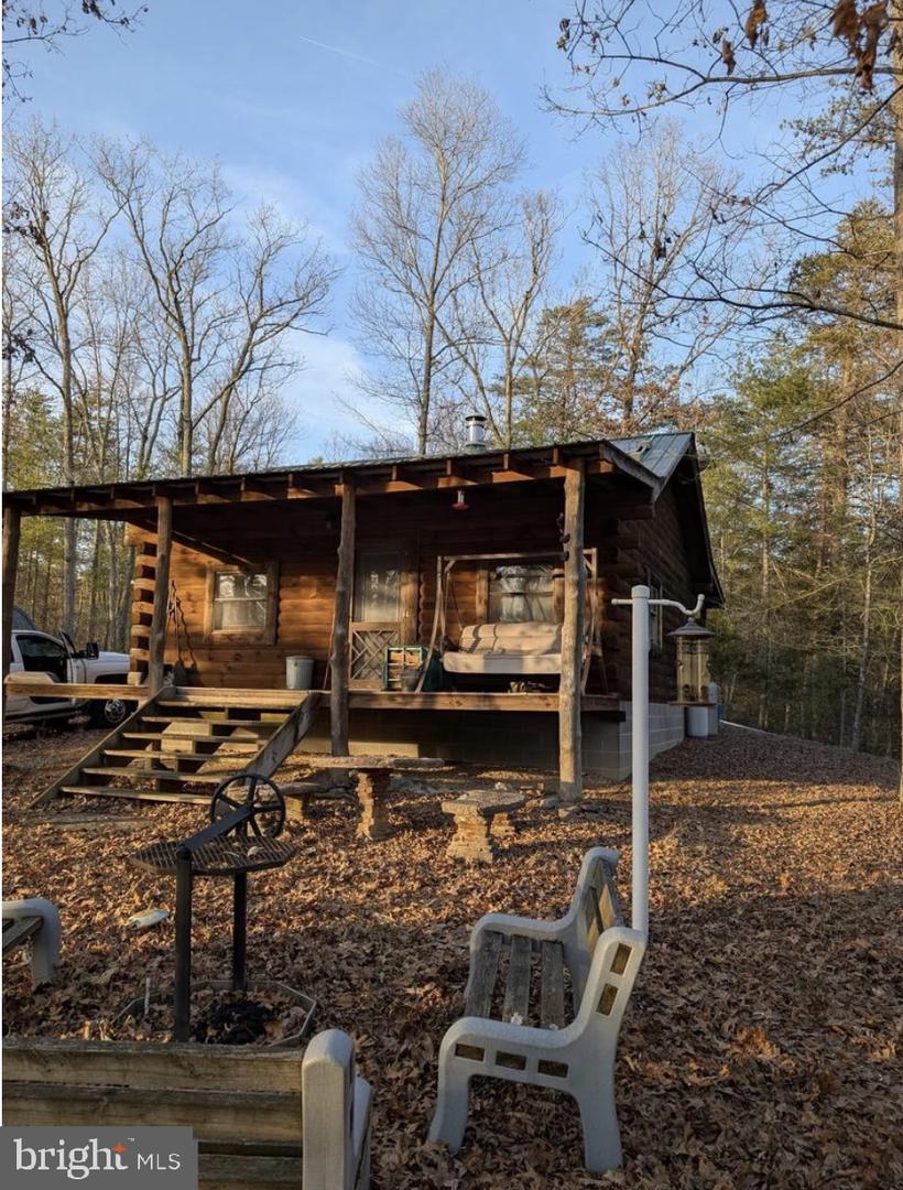 422 Cabin Hollow Ln, Brandywine