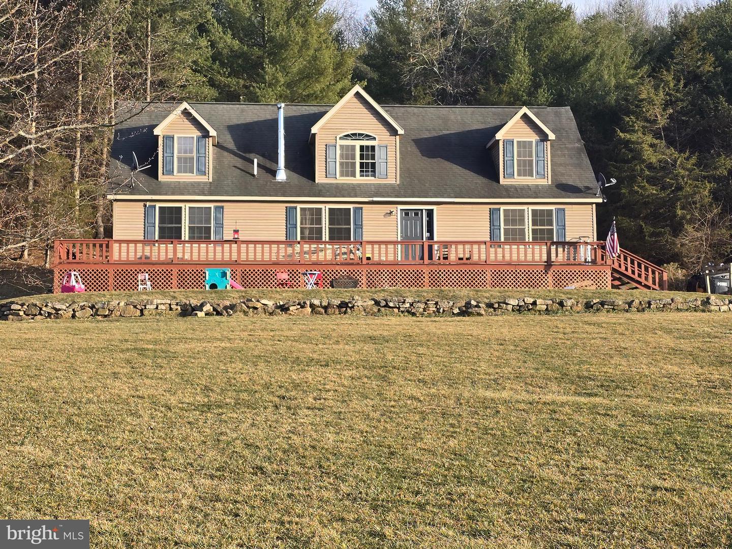 83 May Fly Lane, Sugar Grove