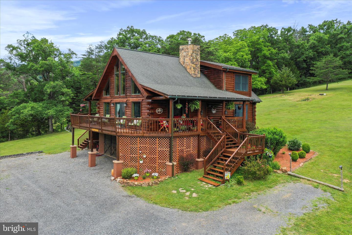 141 Rose Patch Drive, Petersburg