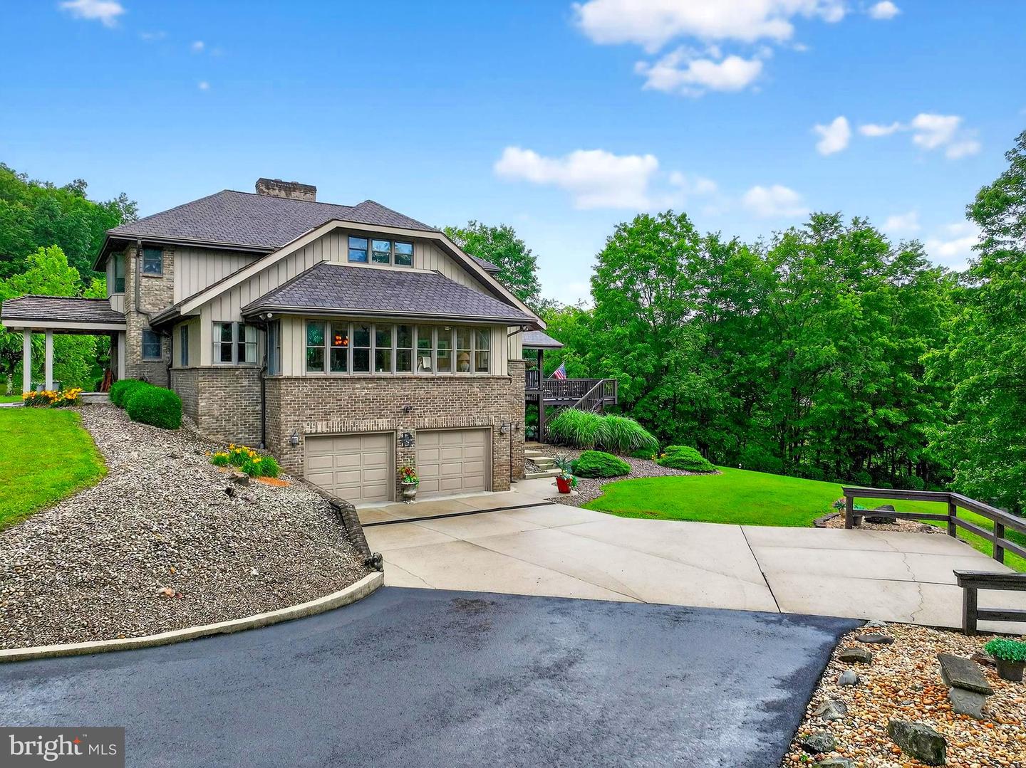 201 Westridge Drive, Elkins